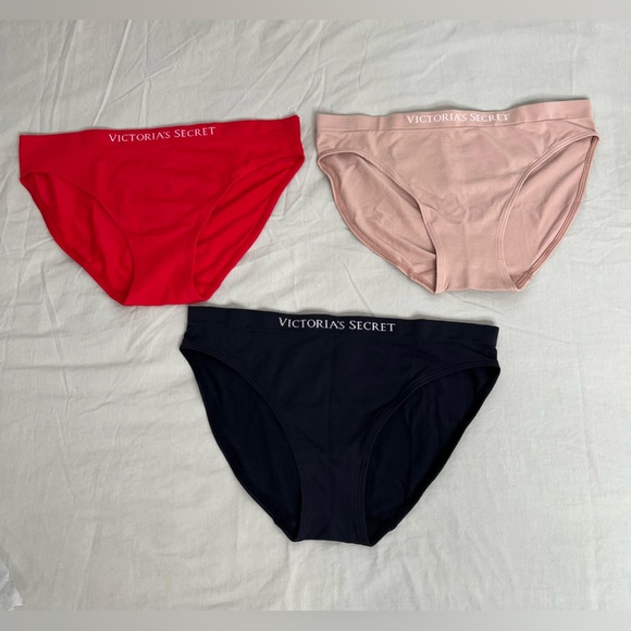 Set Of 3 PCS Victoria's Secret Seamless Bikini Panty Médium - Picture 4 of 5